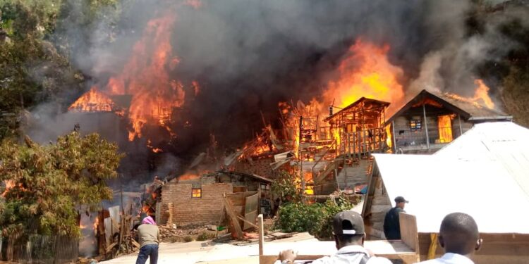 Photo of Sud Kivu : une dizaine des maisons ravagées dans un incendie à kadutu