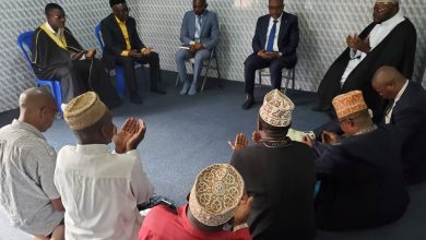Photo of Sud-kivu:Théo Ngwabidje échange avec des confessions religieuses sur la paix et la cohésion pour le développement de la province
