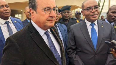 Photo of RDC : François Hollande est arrivé à Bukavu pour l’inauguration  d’un bloc opératoire à l’hôpital  de Panzi